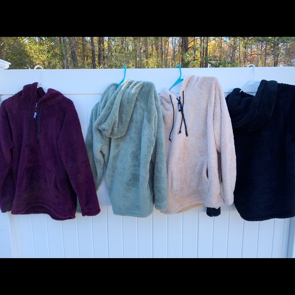 Victoria’s Secret PINK Half Zip Teddy Pullover